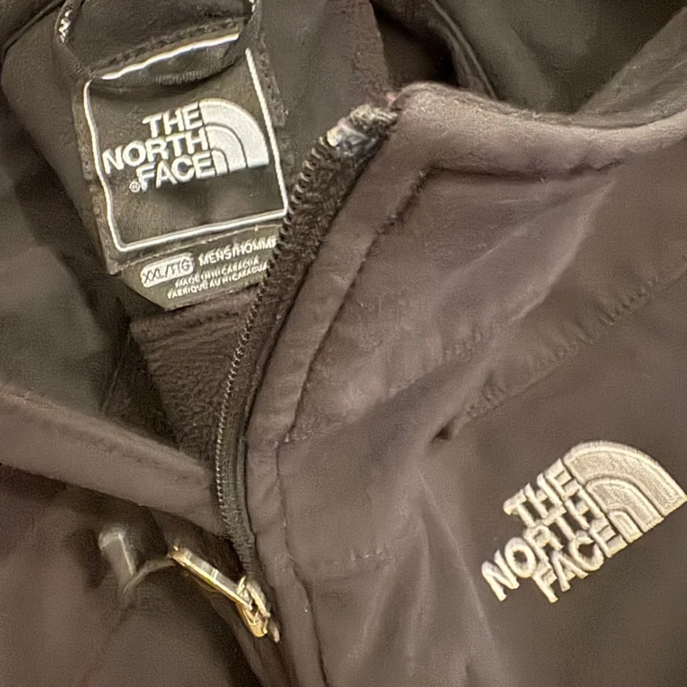 The North Face Black Vest - Picture 2 of 5